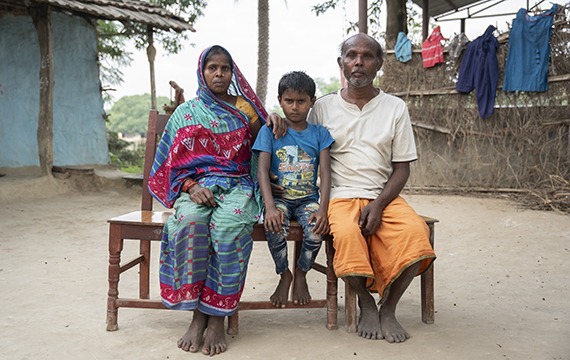 7-year-old Aanand from rural Nepal is blinded by cataracts.